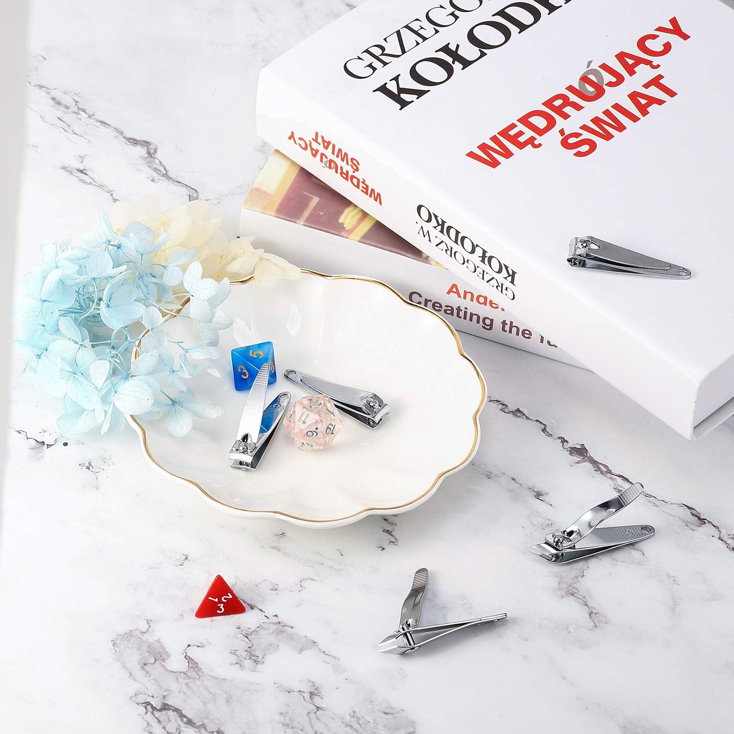 Mudder 100 Pieces Nail Clippers Set Bulk for Men Women Ultra Sharp Stainless Steel Fingernail and Toenail Clippers Flat Portable Travel Fingernails Sturdy Trimmer Pointed Pedicure Manicure Care Tool