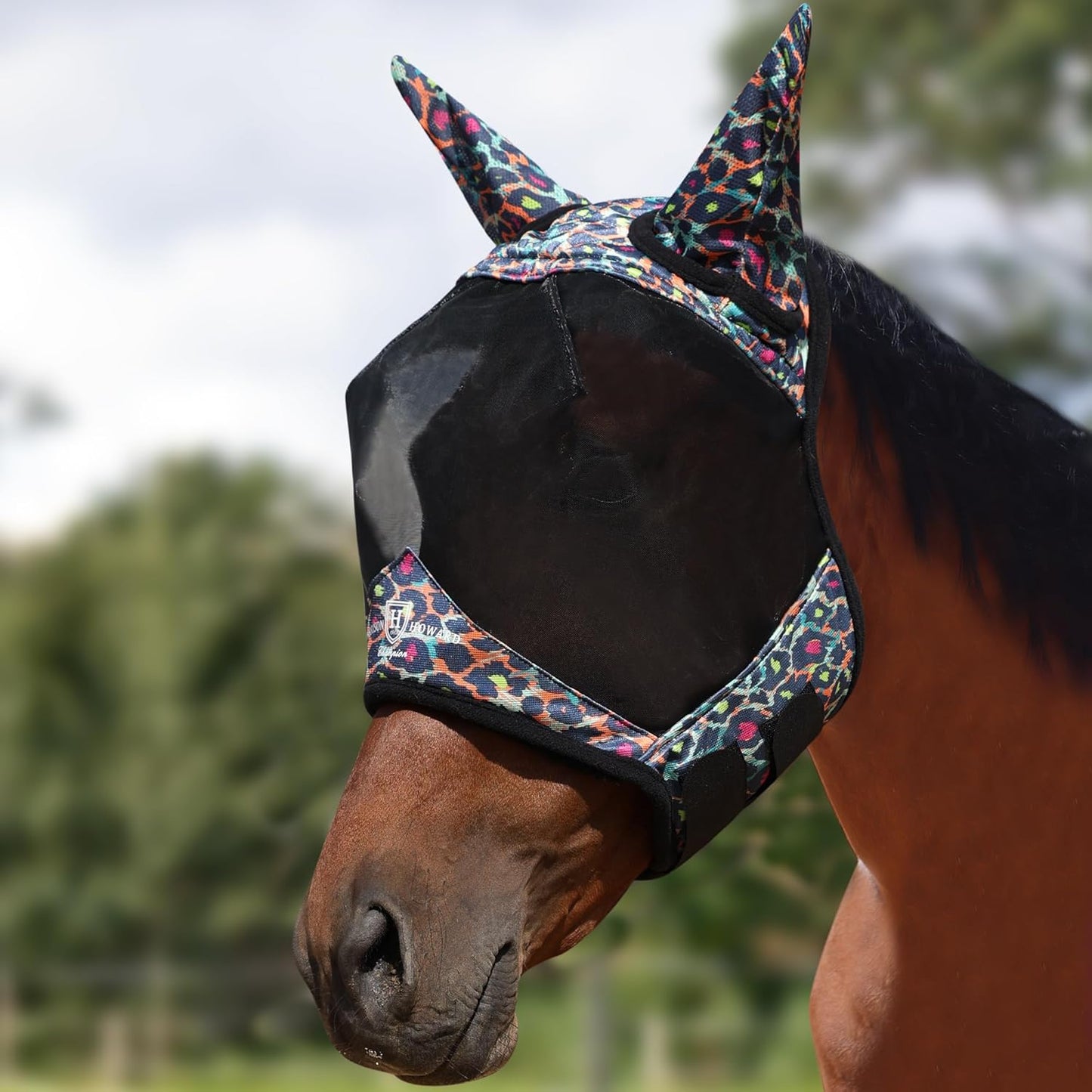 Harrison Howard Pro LumiVista Horse Half Face Fly Mask Large Eye Space with Ears UV Protection for Horse Iridescent Prints M